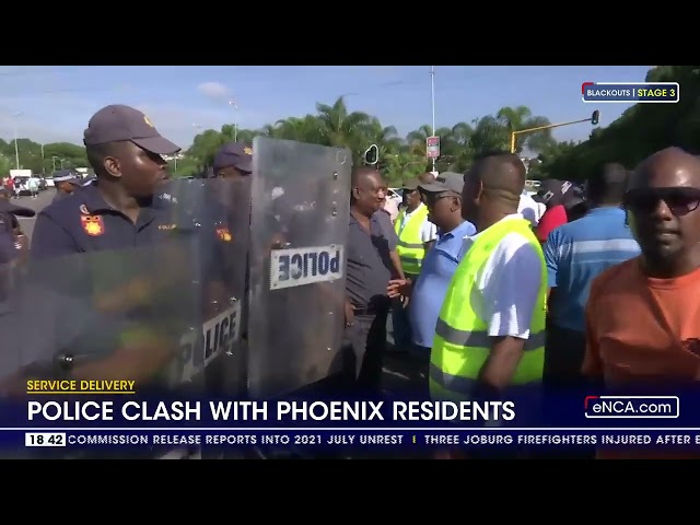 Police clash with Phoenix residents