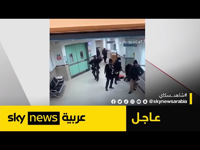 صور لحظة اقتحام القوات الإسرائيلية لمستشفى ابن سينا في جنين بزي مدني| #عاجل