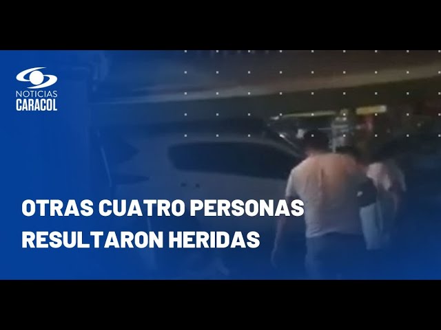 Carro chocó contra una panadería en la vía antigua Villavicencio – Bogotá y dos personas murieron