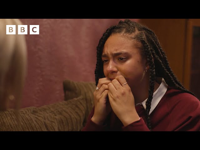 ⁣Kelly Jo Tells Her Mum She's Pregnant | Waterloo Road - BBC