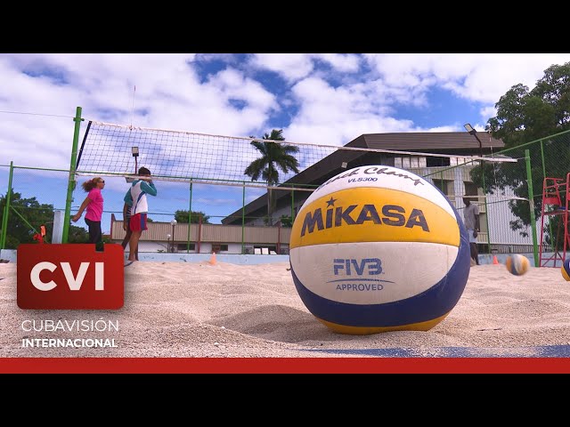 Principal dupla masculina de voleibol de playa se prepara para importante etapa competitiva