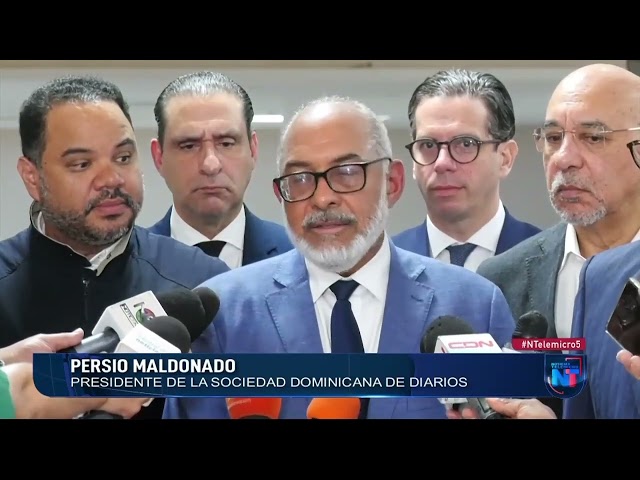 Por segunda vez se reúne la Sociedad Dominicana de Diarios con el Gobierno para analizar la ley DNI