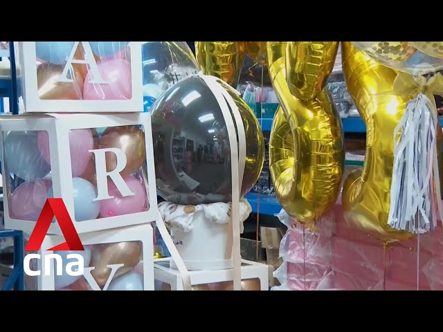 Prices of helium balloons soar amid looming shortage of the gas