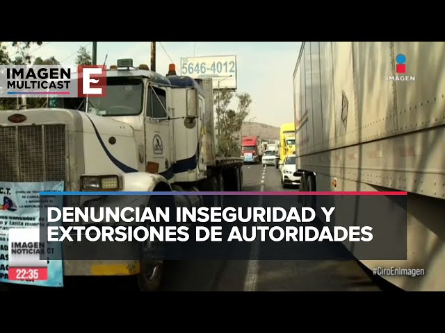 Transportistas colapsan la autopista México-Querétaro