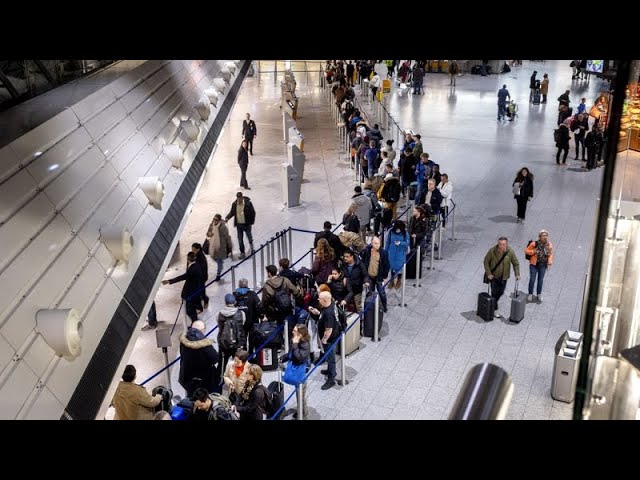 Caos en los aeropuertos alemanes por la huelga de trabajadores de seguridad