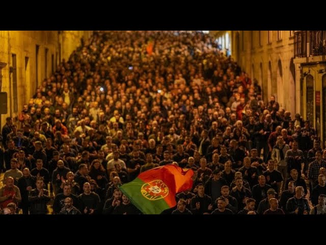 Más de 20.000 agentes toman las calles de Oporto para exigir un salario digno