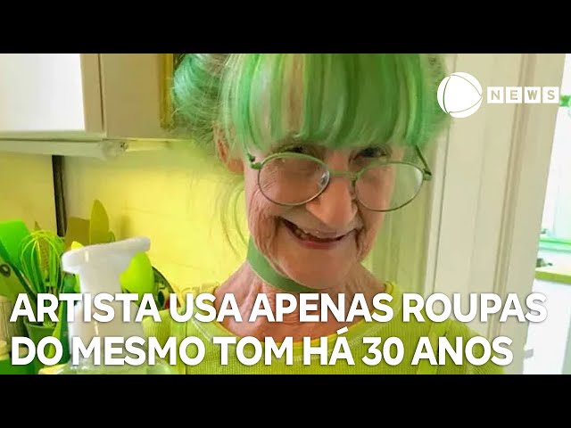 Artista usa apenas roupas do mesmo tom há 30 anos