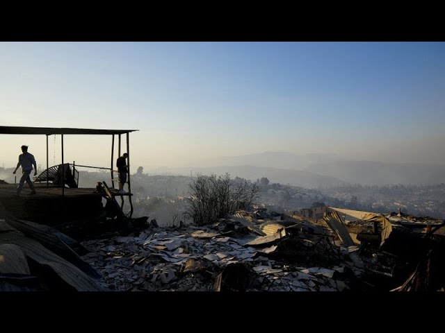 ⁣Mehr als 50 Tote bei Waldbränden in Chile - Flammen bedrohen Siedlungen