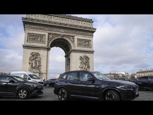 A Paris, un mini référendum pour ou contre les SUV jugés trop polluants