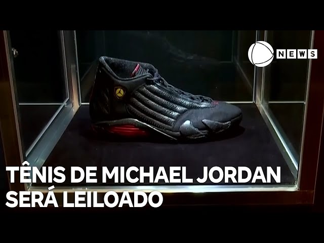 ⁣Conjunto de tênis raros de Michael Jordan será leiloado