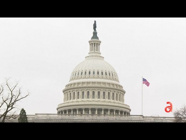 Biden pide al Congreso hacer frente a Trump mientras colapsa proyecto de ley fronterizo