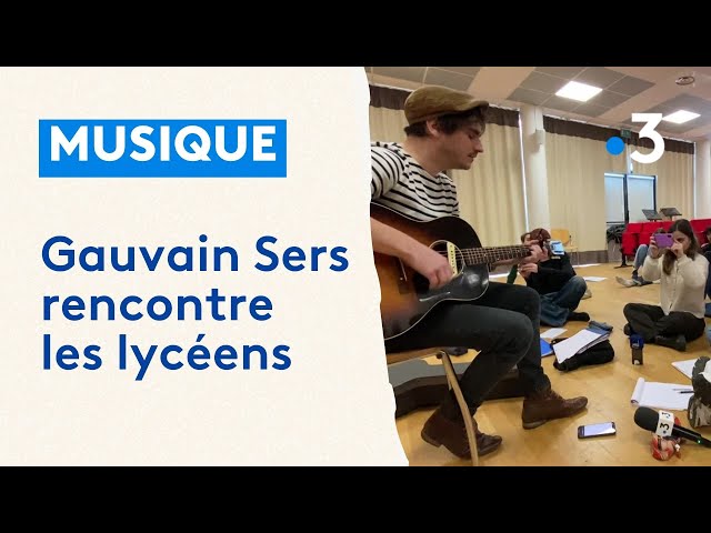 Gauvain Sers, parrain de la section Musique, Théâtre et Danse au lycée Victor Hugo de Poitiers