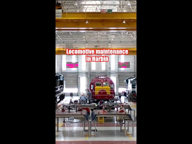 Time-lapse video of locomotive maintenance in NE China