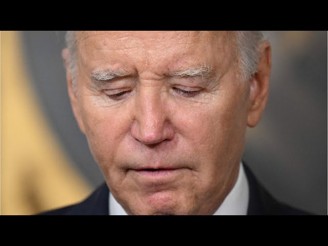 Chaotic scenes as Joe Biden relentlessly grilled on his mental state