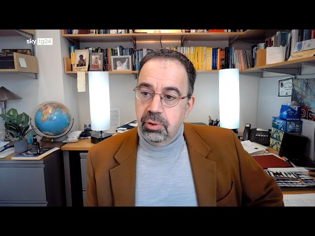 Sfida della I.A., Acemoglu: più difficile svelare fake news