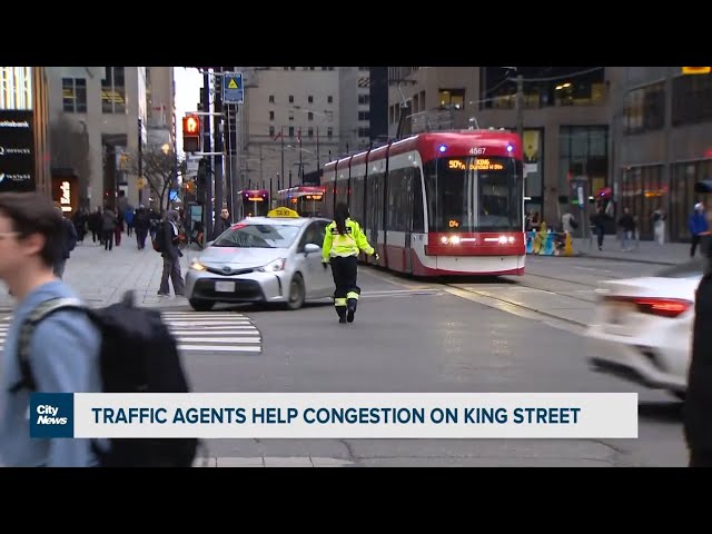 Traffic agents improve TTC travel times for King streetcars