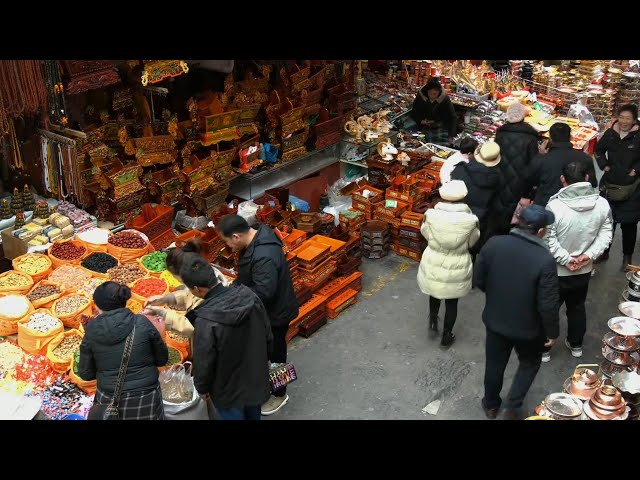 GLOBALink | Tibetan New Year attracts more tourists to feel festive vibe