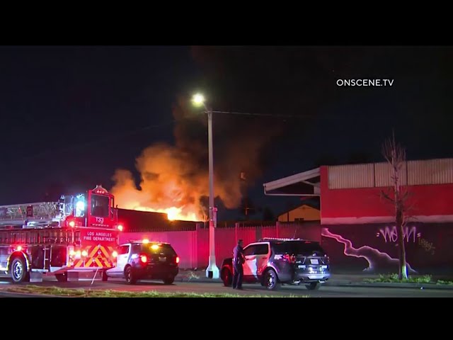 At least one dead in Green Meadows abandoned building fire