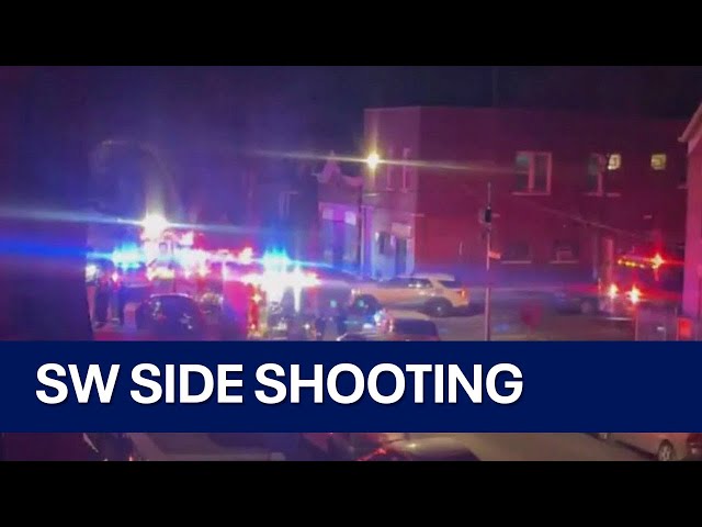 5 shot during argument on Chicago's SW Side; suspect remains at large