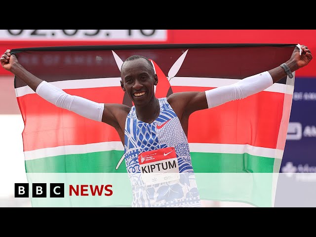 Kenya: Marathon world record holder Kelvin Kiptum dies in road accident | BBC News