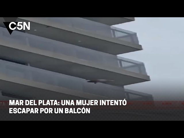 MAR DEL PLATA: una MUJER intentó ESCAPAR por un BALCÓN