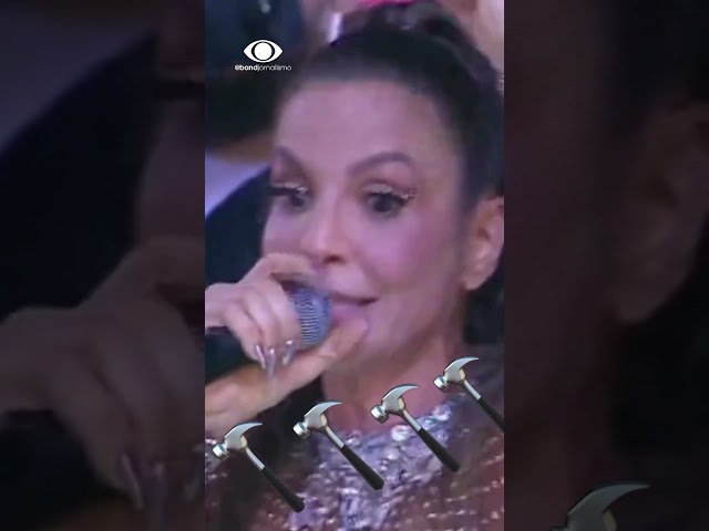 Macetanto o Apocalipse: Veja o diálogo entre Ivete Sangalo e Baby do Brasil I Band Folia #shorts