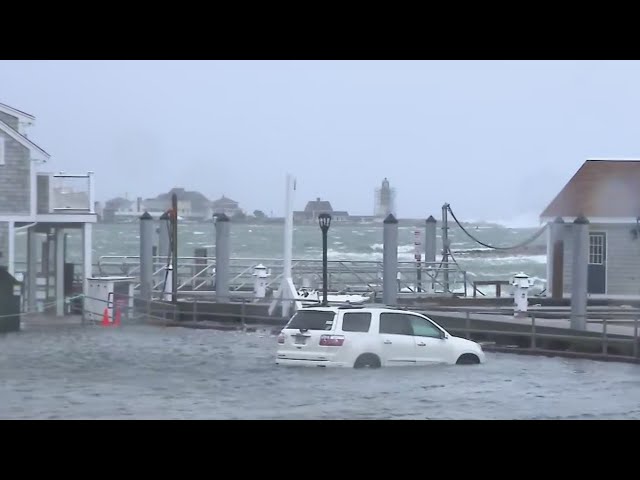 Scituate parking lot floods during nor'easter