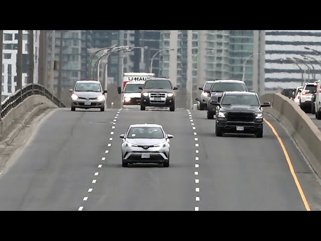 Three years of lane reductions on The Gardiner Expressway coming | Toronto traffic