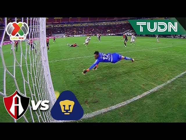 ¡CERCA LA BALA! Quispe la manda por un lado | Atlas 0-0 Pumas | CL2024 - Liga Mx J9 | TUDN