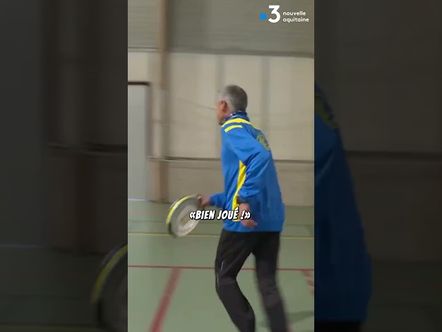  Un sport INCROYABLE originaire de la région de #Montpellier... La balle au tambourin