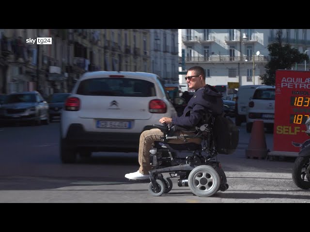 Campania, treni vecchi e diritti negati ai disabili