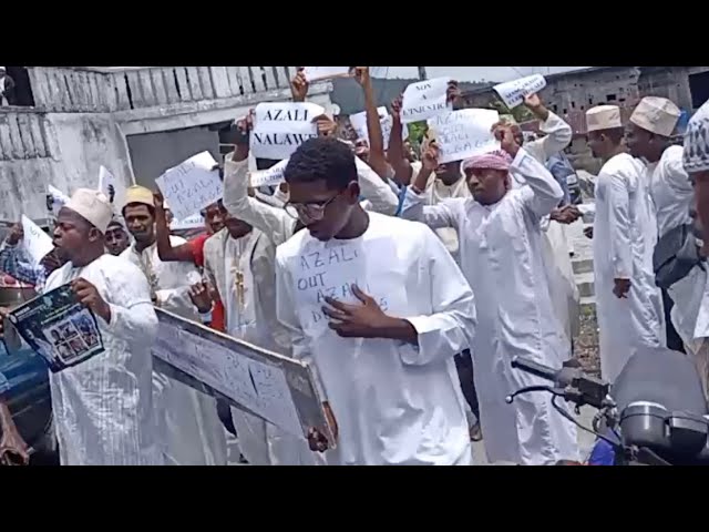 Tsinimoichongo : Mandamano contre Azali après la prière du vendredi