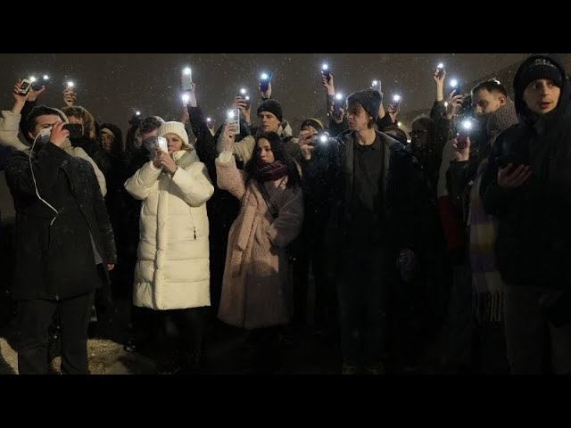 Homenajes populares a Alexéi Navalni en Rusia y el extranjero