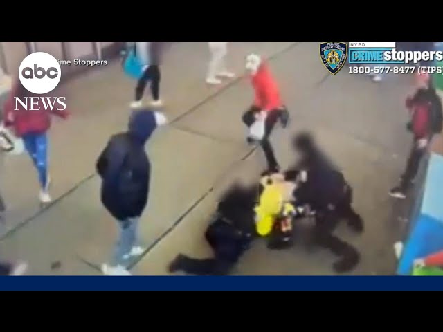 Times Square officer attacked