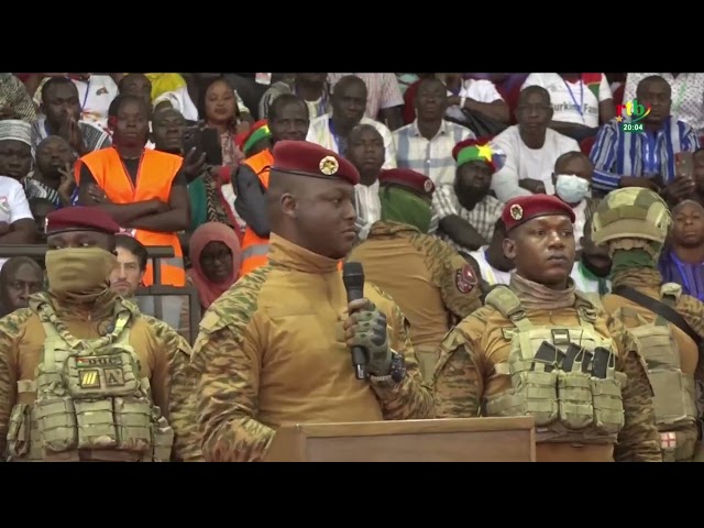 Discours du Chef de l'Etat, le Capitaine Ibrahim TRAORE lors du meeting de soutien à la Transit