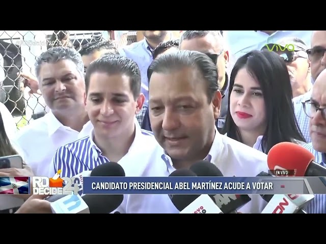 ALCALDE ABEL MARTÍNEZ EJERCE SU VOTO | RD DECIDE 2024