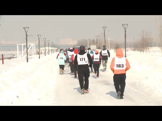 Соревнования по зимнему триатлону проходят в Астане