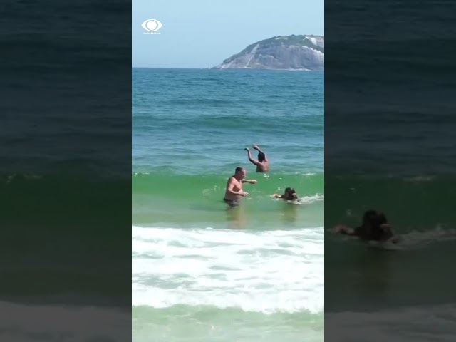 Ipanema é eleita a segunda melhor praia do mundo #shorts