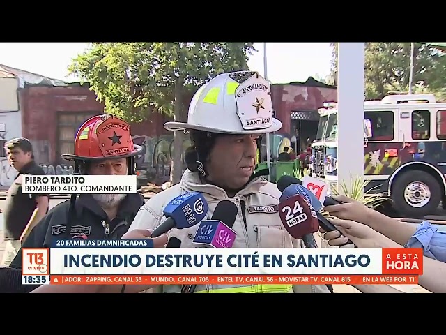 Incendio destruyó cité con 17 habitaciones en la comuna de Santiago