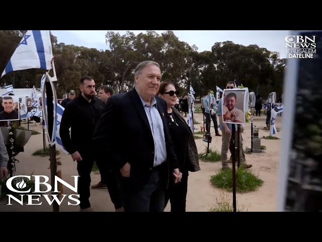 Mike Pompeo Offers Prayers During Emotional Visit to Site of Oct. 7 Massacre_2