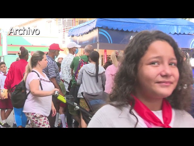 Feria del Libro en #LasTunas rendirá homenaje a personalidades de la literatura