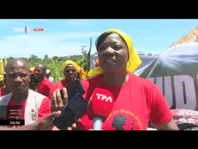 Agricultura familiar - Cooperativas agrícolas de mulheres do Mussunde recebem instrumentos de...