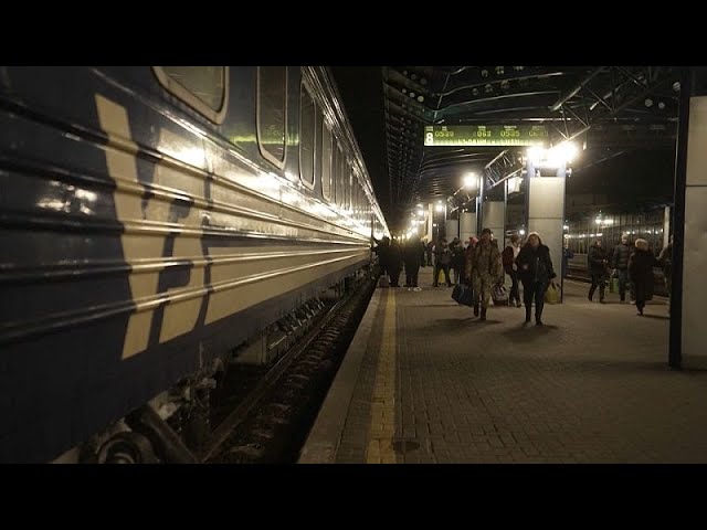 ⁣Ukraine : les trains devenus indispensables depuis le début de la guerre