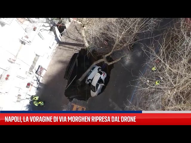 Voragine Napoli, le immagini dal drone