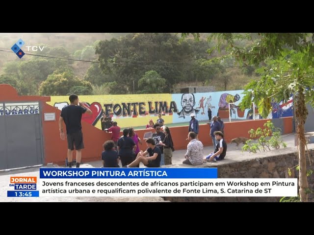 Jovens franceses descendentes de africanos participam em Workshop em Pintura artística urbana