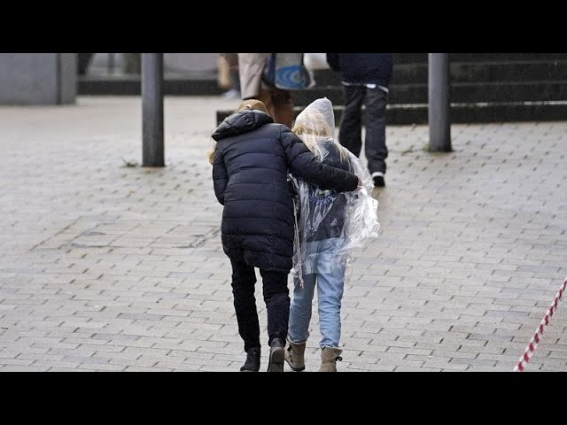 Messerangriff an Schule in Wuppertal: zwei Schüler schwer verletzt