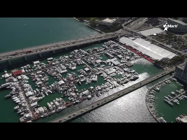 Miami International Boat Show 2024.mp4