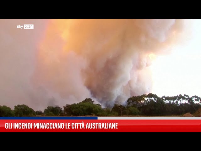 Città australiane minacciate da grossi incendi