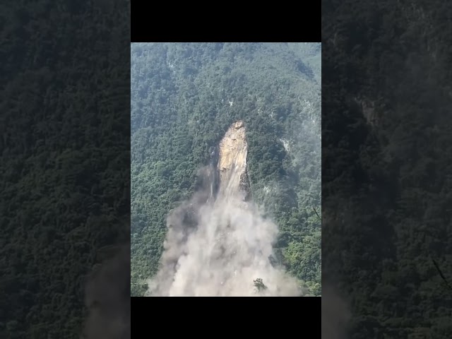 La impresionante fuerza de un derrumbe en un monte