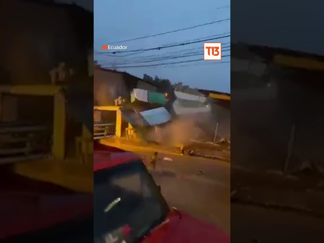 Temporal arrasó con viviendas en Ecuador